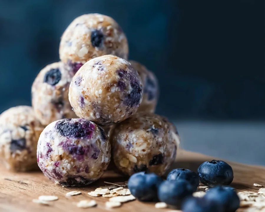 No-Bake Blueberry Cheesecake Protein Bites